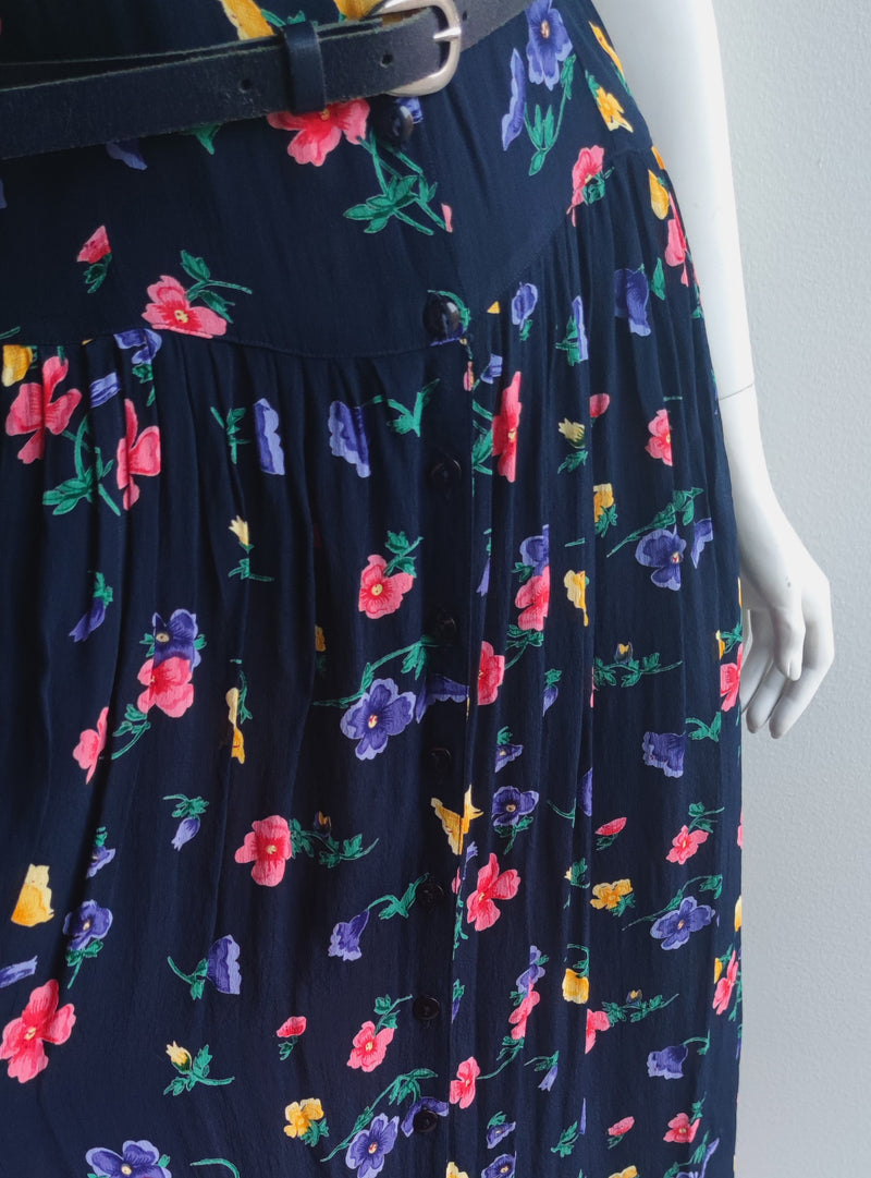 Kukallinen vintage-maksimekko, L-XL