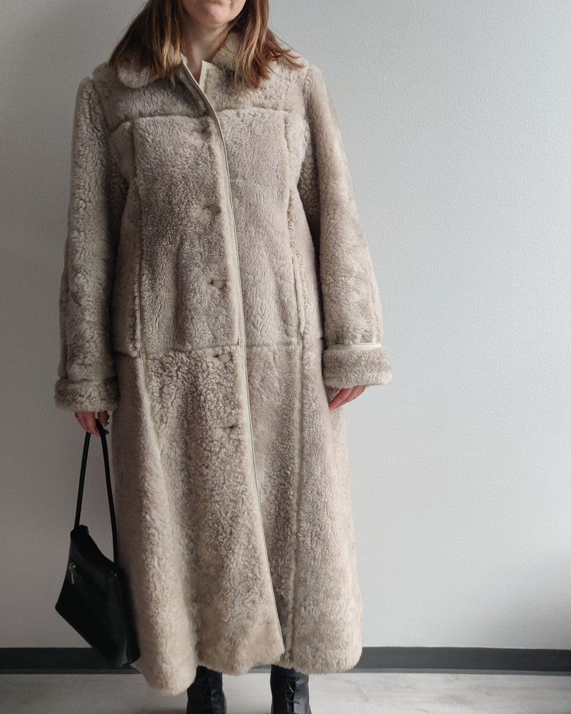 Vaalea vintage-talvitakki, S-M