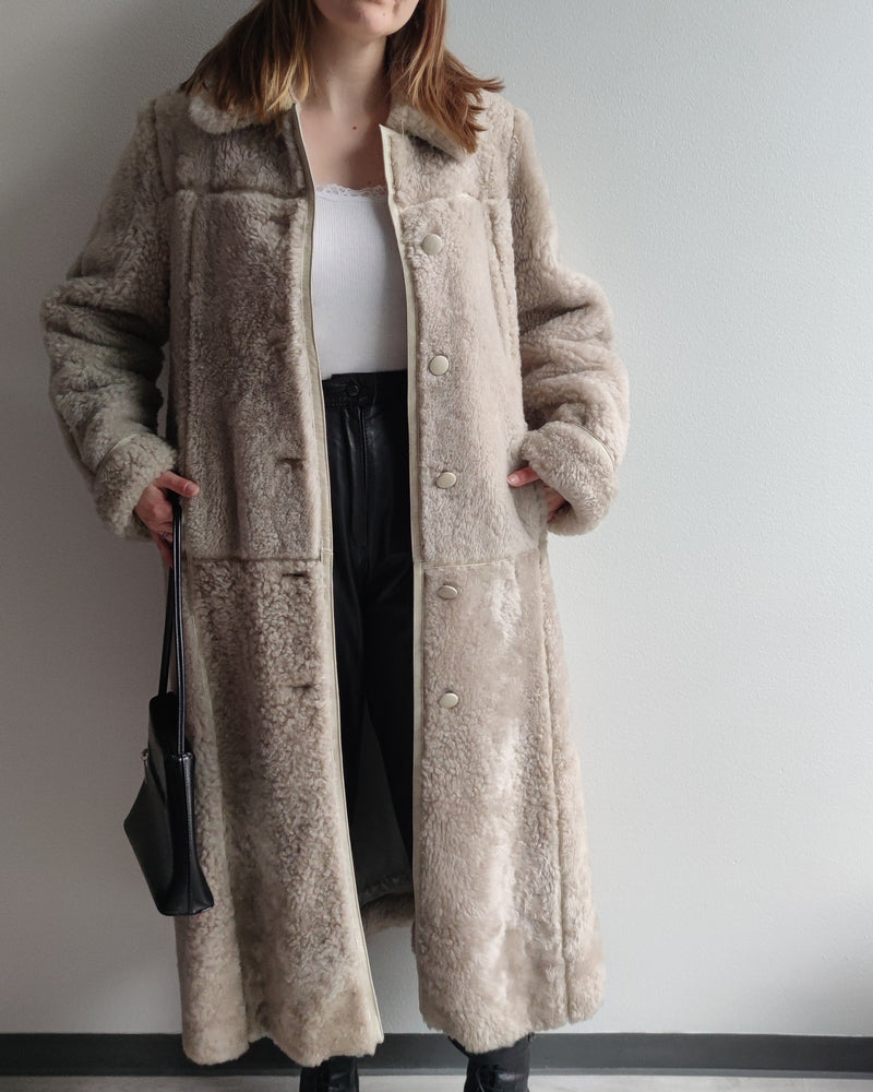 Vaalea vintage-talvitakki, S-M