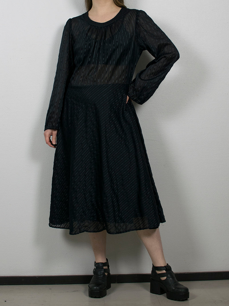 Musta kotimainen läpikuultava vintage-mekko, M-L