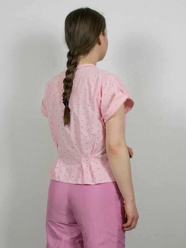 Vaaleanpunainen reikäpitsinen vintage-pusero, S-M
