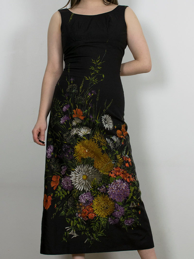 Ruskea maksipituinen vintage-mekko kukkakuosilla, XXS