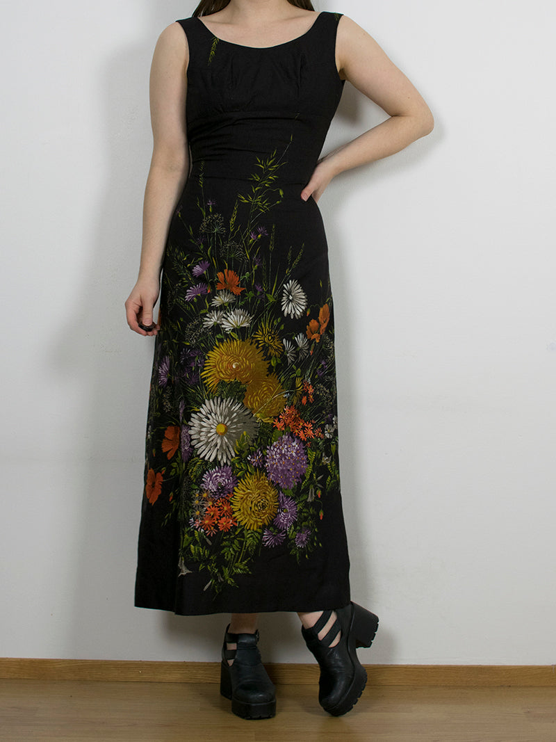 Ruskea maksipituinen vintage-mekko kukkakuosilla, XXS