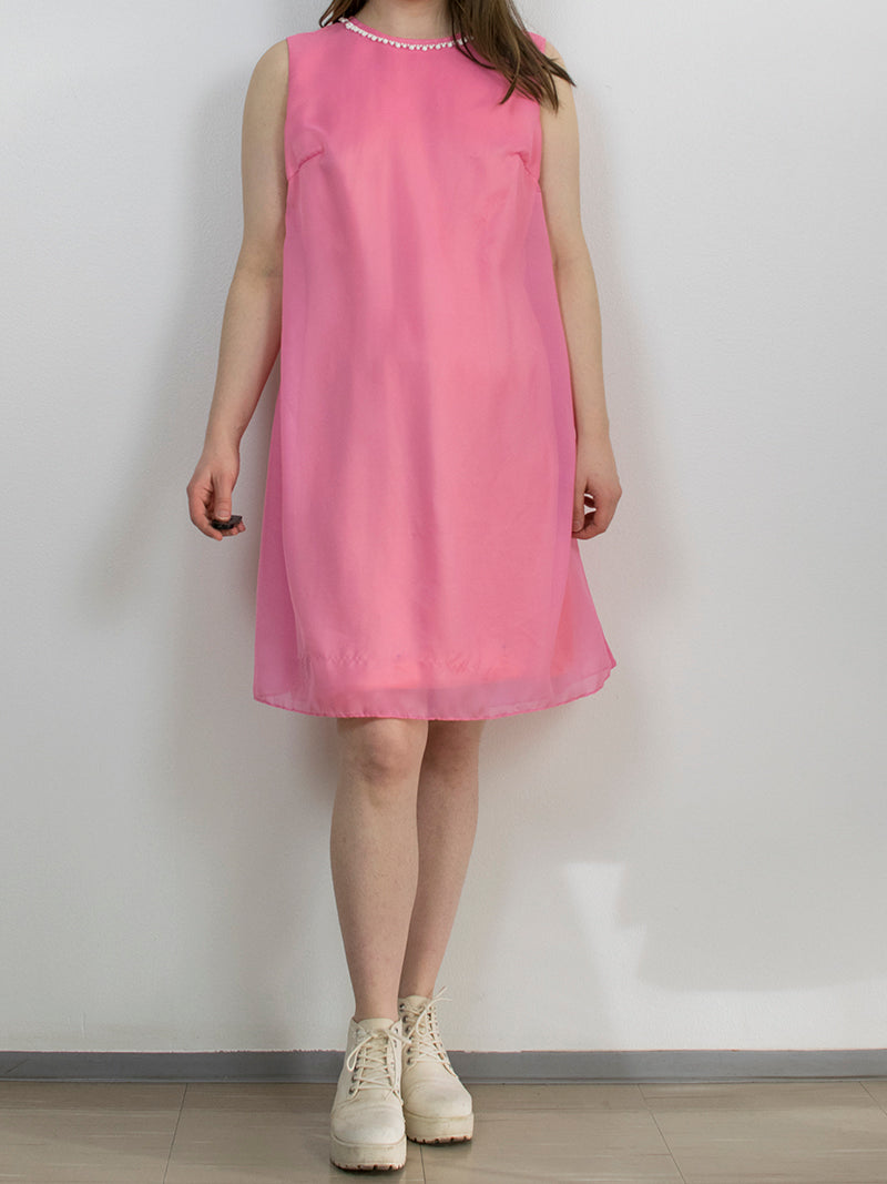 Vaaleanpunainen kotimainen vintage-mekko, M